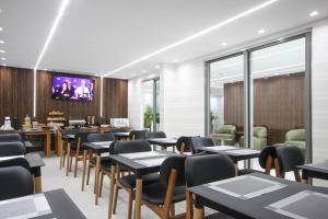 Hotel Biz Urban- EXPO CENTER NORTE