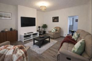 Mid Street Retreat, Whitehaven