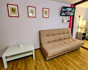 Suite Rosa familiar para hasta 6 huéspedes Amplia, céntrica, con cocineta y baño privado