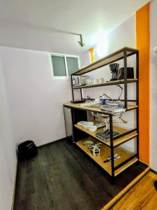 Suite Naranja moderna para 3 huéspedes Cocina equipada, Wi-Fi rápido y excelente ubicación céntrica