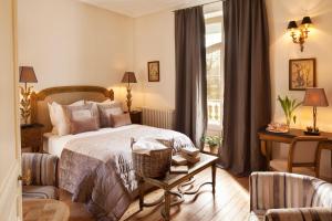 B&B / Chambres d'hotes Chateau de la Marine : photos des chambres