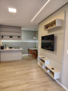 Frente mar com piscina