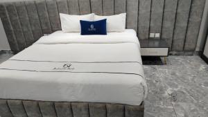 فندق جولدن نيو جوان HOTEL GOLDEN NEW jWan