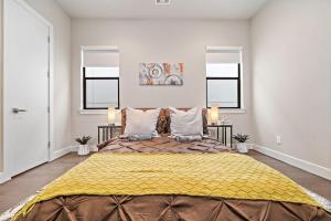 Posh Villa At The Galleria