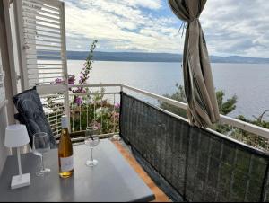 Apartments Lile by the sea, Čelina Zavode