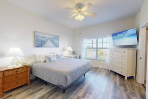 310 - Palms of Treasure Island