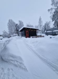 Drive & stay arctic Villa with car, sauna and hot tube