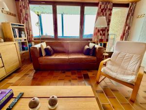 131 Warm Apartment for 4 people