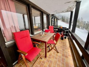 131 Warm Apartment for 4 people