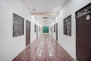 Hotel O by OYO Happy Hotel & Restaurant