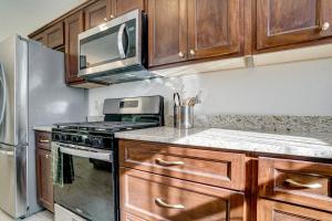 Fire Pit and Yard El Paso Retreat By Fort Bliss!