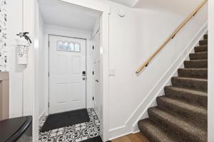 Family Friendly Spacious Townhome Across From Holiday Valley