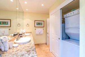 Kapalua Bay Villas 3 FREE Rental Cars KBM Resorts Whale Watching 3 Units 5 Bedrooms ML-2071