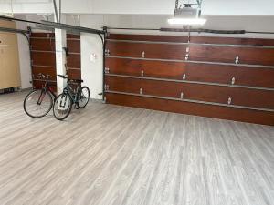 Oceanside Tropical Resort with HEATED POOL & SPA!