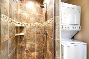 Kapalua Golf Villas 2 Free Cars KBM Resorts Large Bedrooms 2 Units 2 Bedrooms ML-2147