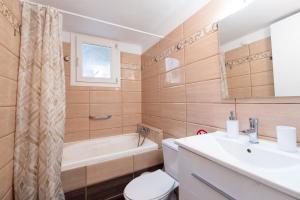 AKTIS apartment 3 near airport