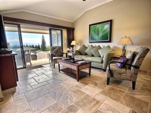 Kapalua Golf Villas KBM Resorts Large Bedrooms 2 Units 3 Bedrooms ML-2189