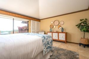 Kapalua Golf Villas KBM Resorts Whale Watching 2 Units 3 Bedrooms ML-2219
