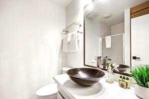 Kapalua Golf Villas KBM Resorts Large Bedroom 3 FREE rental cars 3 Units 5 Bedrooms ML-2321