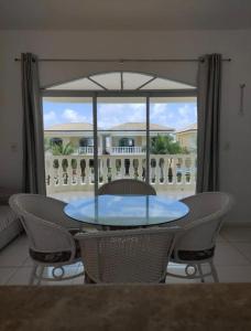 Apartamento 218, primeiro andar, Canoa Quebrada