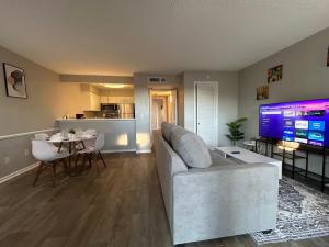 Spacious near Lovefield