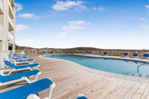 Sugar Beach 117 - Sandy Feet Retreat by Vacation Homes Collection