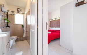 Stunning Apartment In Badesi img13