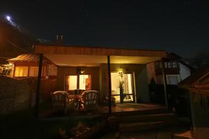 Alpine Yard Nest Busteni