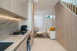 Luxury 2BR Paddington Retreat Near Stadium & Park