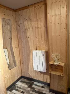 APARTAMENTO CON GARAJE a pie de pistas