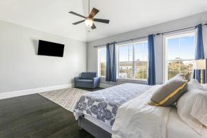 Sunny home walking distance to Quarter and Dome