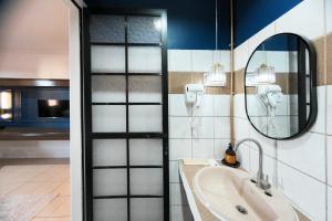 The Maximilian Hotel - Cebu