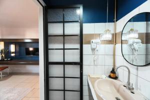 The Maximilian Hotel - Cebu