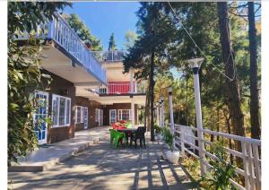 Rudrashray Paradise Mussorie