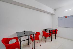 Collection O Magarpatta City Formerly Ekab Hospitality