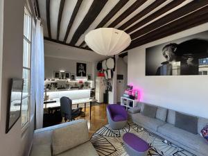 Le Marais à Paris - Appartement dartiste