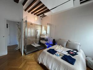 Le Marais à Paris - Appartement dartiste