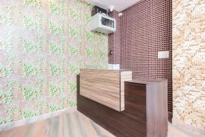 Hotel O The Velvet Chinhat Tiraha