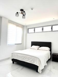 Zen Living Luminoso apartamento de 3 dormitorios en Samborondón