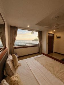Beach House Goviyapana