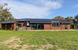 Amazing Home In Sjællands Odde With Sauna