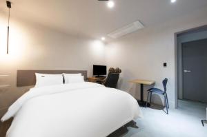 Cheongju Hotel Persona