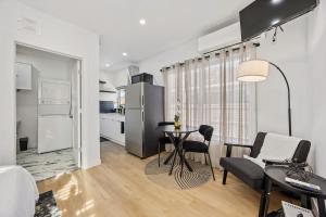 Cityscapes Studio Suite #C East Downtown