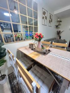 StayUrban Manila 2BR Urban Deca Bldg 7 Near Gate