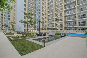 Luxury Home near Solaire and Okada Manila