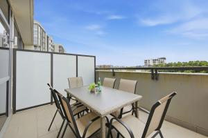 Zetland 2BR Retreat Easy CBD & Airport Access