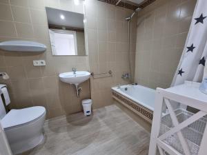 Estudio con terraza cerca de la playa en LEscala - HISP-236-149