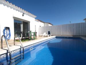 Casa acogedora con piscina privada, barbacoa y WiFi - HISP-7-51