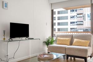 Cosy 1-bed flat in Central Sydney, BANK payment to the HOST