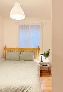 Spacious 2BR Apartment near Subway Free Parking Seoul